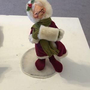 Anna Lee Christmas Dolls